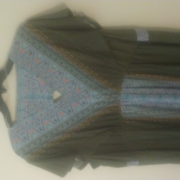 Summer dress Size 2X - Picture 6 of 9